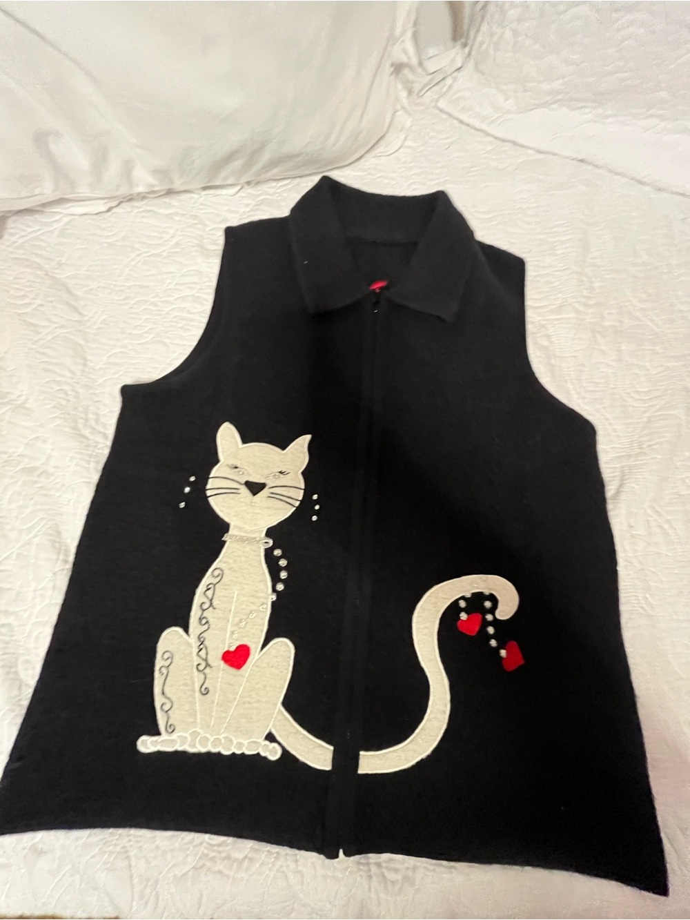 Black Cat Appliqué Pet-Themed Vest with Red Heart Accents wool